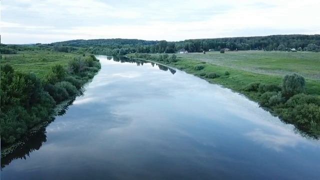 Река с озером
