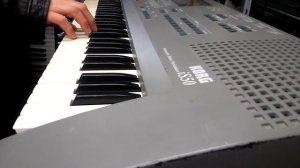 KORG iS 50 (playing some good oldies)