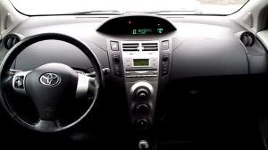 Купить Toyota Yaris (Тойота Ярис) 2006 г. с пробегом бу в Саратове. Автосалон Элвис Trade in центр