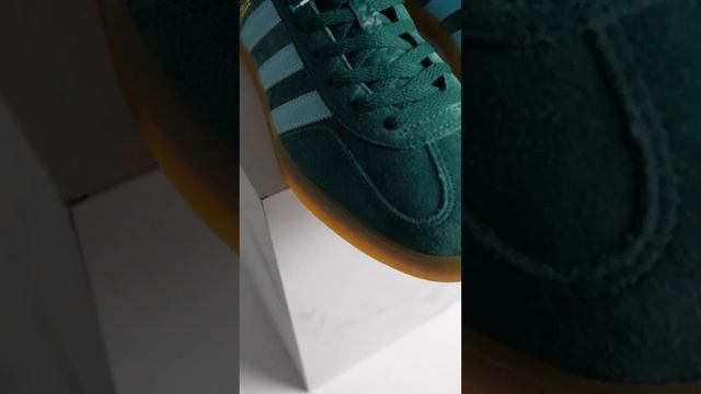 Adidas Gazelle Indoor Collegiate Green / Haze Sky / Victory Gold смотреть онлайн