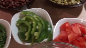 Салат из фасоли и горошка  Կարմիր լոբով և կանաչ ոլոռով աղցան  Pea and Bean Salad