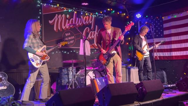 Hilken Mancini, Winston Bramen, & Chris Brokaw - "Please Be With Me" (Duane Allman song, live 2023) смотреть онлайн