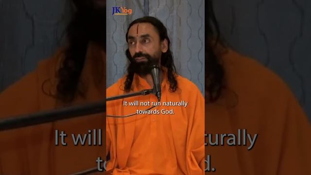 THIS is Why It Is Difficult To Meditate On God | EYE OPENING | Swami Mukundananda #shorts