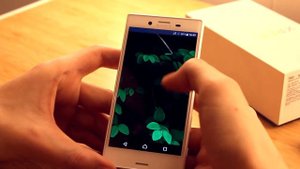 Обзор Sony Xperia X Compact