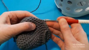 Вяжем Акулу игрушку крючком #ДомаВместе. Мастер класс,  первая часть. Crochet shark.