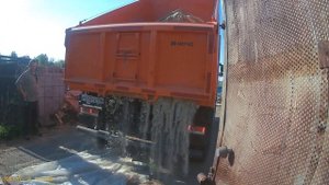 Выгрузка песка желтого 5 тонн поселок ИС.