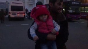 Очередная колонна беженцев прибыла в Степанакерт в сопровождении российских миротворцев