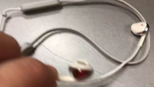 JBL 205BT смотреть онлайн