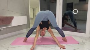 Эффективная йога тренировка для вашего тела. Лучшая растяжка и поддержание тонуса тела