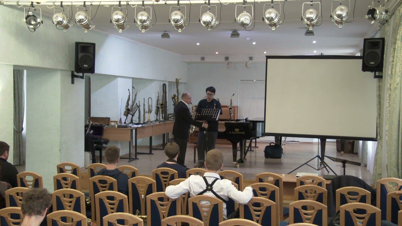 Мастер-класс и творческая встреча с заслуженным артистом России Андреем Турыгиным (саксофон) смотреть онлайн