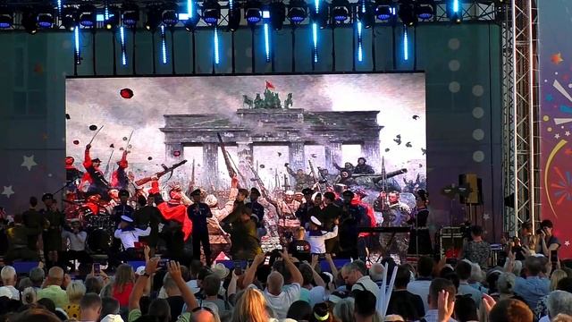 Выступление Ансамбля песни и танца Казаков Ставрополья 06.08.2022 в День Города Белгорода/05.08.202 смотреть онлайн