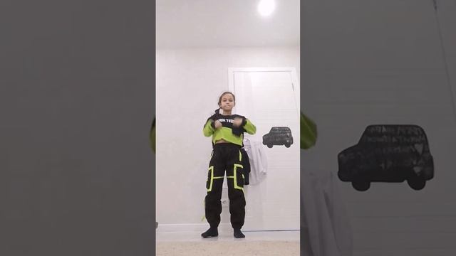 Оцените мой костюм от 1 до 17 смотреть онлайн