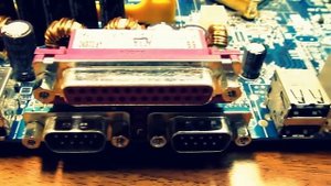 GIGABYTE GA-8IPE1000 + CPU Intel Pentium 4