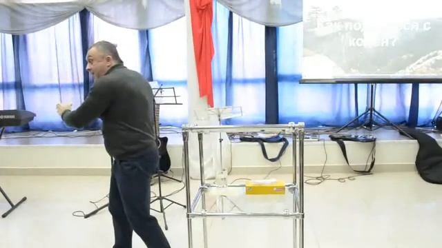 Как подняться с колен? | Михаил Изотов смотреть онлайн