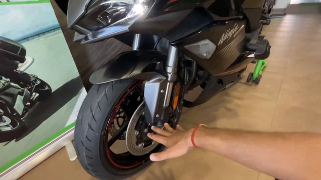 2022 Kawasaki Ninja 1000 SX Full Review смотреть онлайн