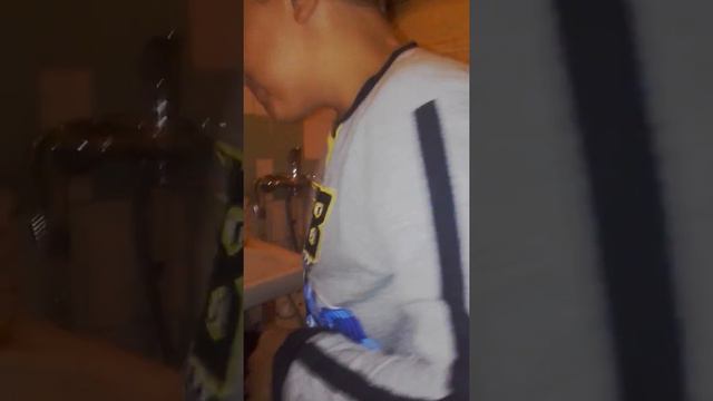 Блюванул из за конфетку Биг бузл