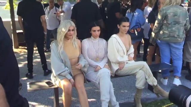 ТОП 10 Самых влиятельных знаменитостей в сникер-культуре смотреть онлайн