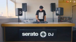 Trayze Performs With Roland and Serato's DJ-808 Controller, Part 2