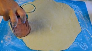 Эти булочки на сметане такие мягкие и нежные, что каждый попросит еще! Быстро к чаю