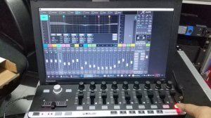 Worlde EasyControl.9 connect behringer x-air xr12 xr16 xr18