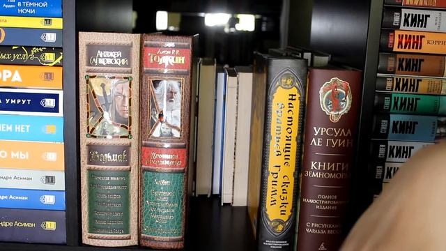 ПЕРЕСТАНОВКА НА ПОЛКАХ // КНИЖНЫЕ ПОЛКИ