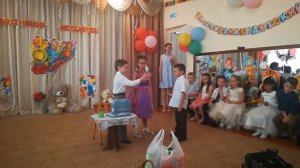 Сценка на выпускном ""Двоечник""