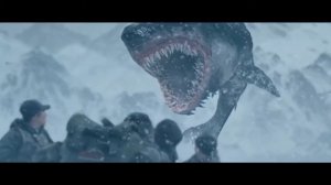 ?СНЕЖНЫЙ МОНСТР ПОБЕЖДАЕТ ЛЕДЯНУЮ АКУЛУ? BIG SNOW MONSTER  大雪怪 ?