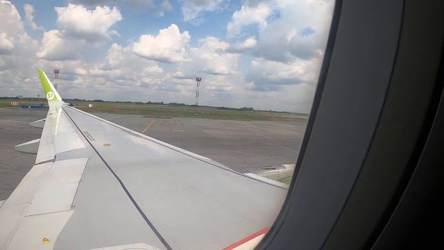 На низком старте, до Новосибирска:) смотреть онлайн