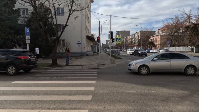 Краснодар. С ул Красной во дворы, что я увидел. Далее Рашпилевская и Красных партизан! 01.03.23