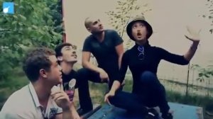 Каха и Серго!Старших надо уважать!