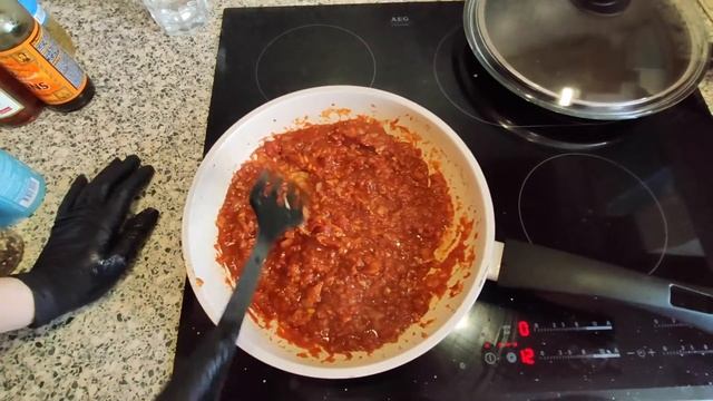 Сочный вкуснейший домашний бургер смотреть онлайн