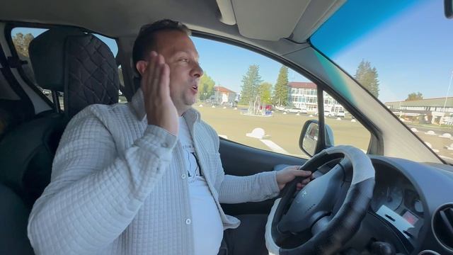 Трейлер программы "Кто Чем Живёт" смотреть онлайн