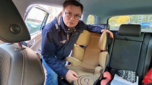 Зачем покупать детское автокресло, если достаточно и бустера? Безопасность превыше всего!