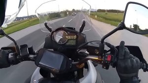Suzuki V-Strom DL1000 acceleration 0-180 km/h