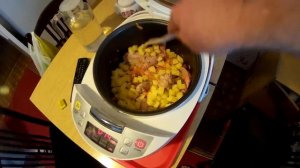 Куриный суп c рисом в мультиварке. Chicken soup c rice in a slow cooker.