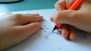 Рисуем  велоцираптора