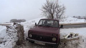 РЕЗИНА maxxis trepador в снегу,самый короткий маршрут.нива в снегу