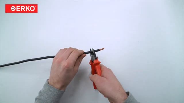#28 | ERKO | Снятие изоляции и обрезка провода | Ножницы с пружиной для резки кабелей RC 15 S смотреть онлайн