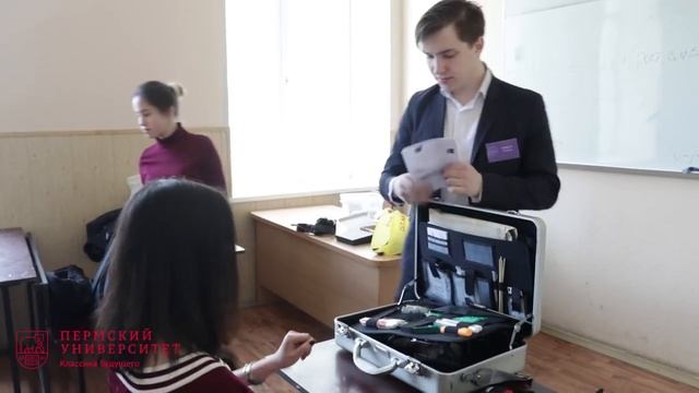 Больше тысячи школьников посетили День открытых дверей в ПГНИУ смотреть онлайн