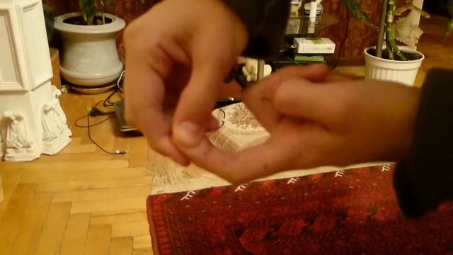 Как сломать палец смотреть онлайн