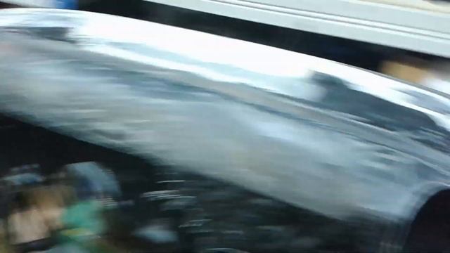 Задний бампер. Это не бутерброд, это двойной чизбургер. Трудные выходные, но результат есть смотреть онлайн