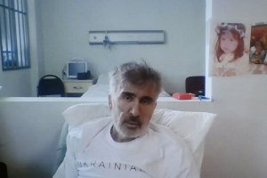 Саакашвили снова отказался от услуг очередного лечащего врача