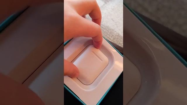 новые наушники смотреть онлайн