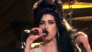 Amy Winehouse LIVE (FULL) I told you i was trouble ¤parte6¤