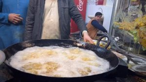 Пакистанская УЛИЧНАЯ Еда： Тава ФРАЙ Каледжи, Сири ПАЙЕ, Жареная РЫБА, Курица КАРАХИ, Лалчапур РОШ.