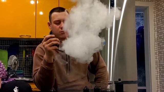 жижа IZI для под-систем и вэйпов. IZI - жижа от компании одноразок.