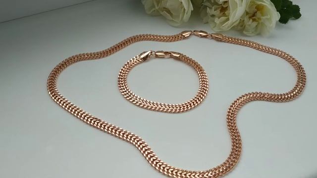Набор цепь и браслет. Плетение рефленное. Медицинское золото. смотреть онлайн