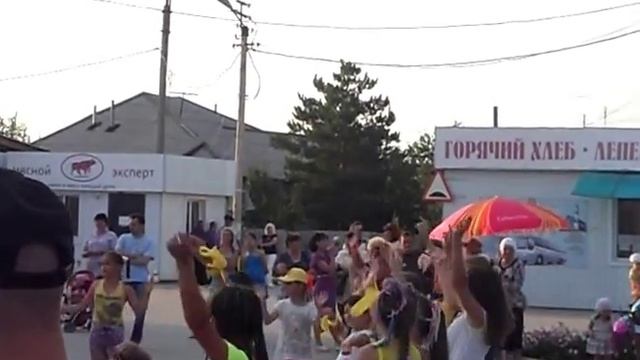 День рождение ТЦ СОЛНЕЧНЫЙ. Флеш-моб. Большой, заводной ХОРОВОД