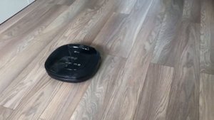 Робот пылесос LG HomeBot VRF6540LV Демонстрация работы