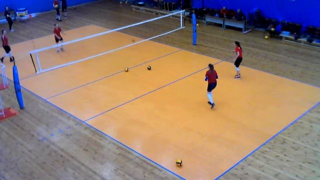 Тренировка команды по волейболу смотреть онлайн